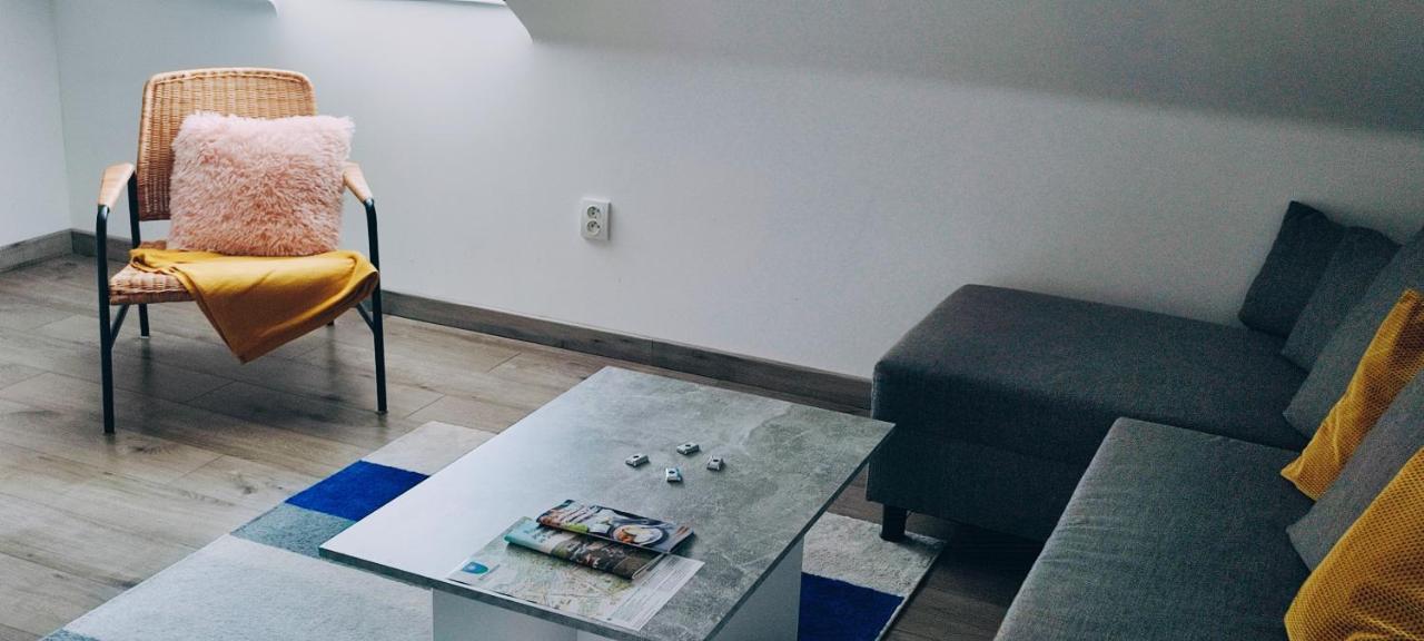 Apartman - Cafe Princ Pod Hradem Wifi, Klima Šternberk Zewnętrze zdjęcie